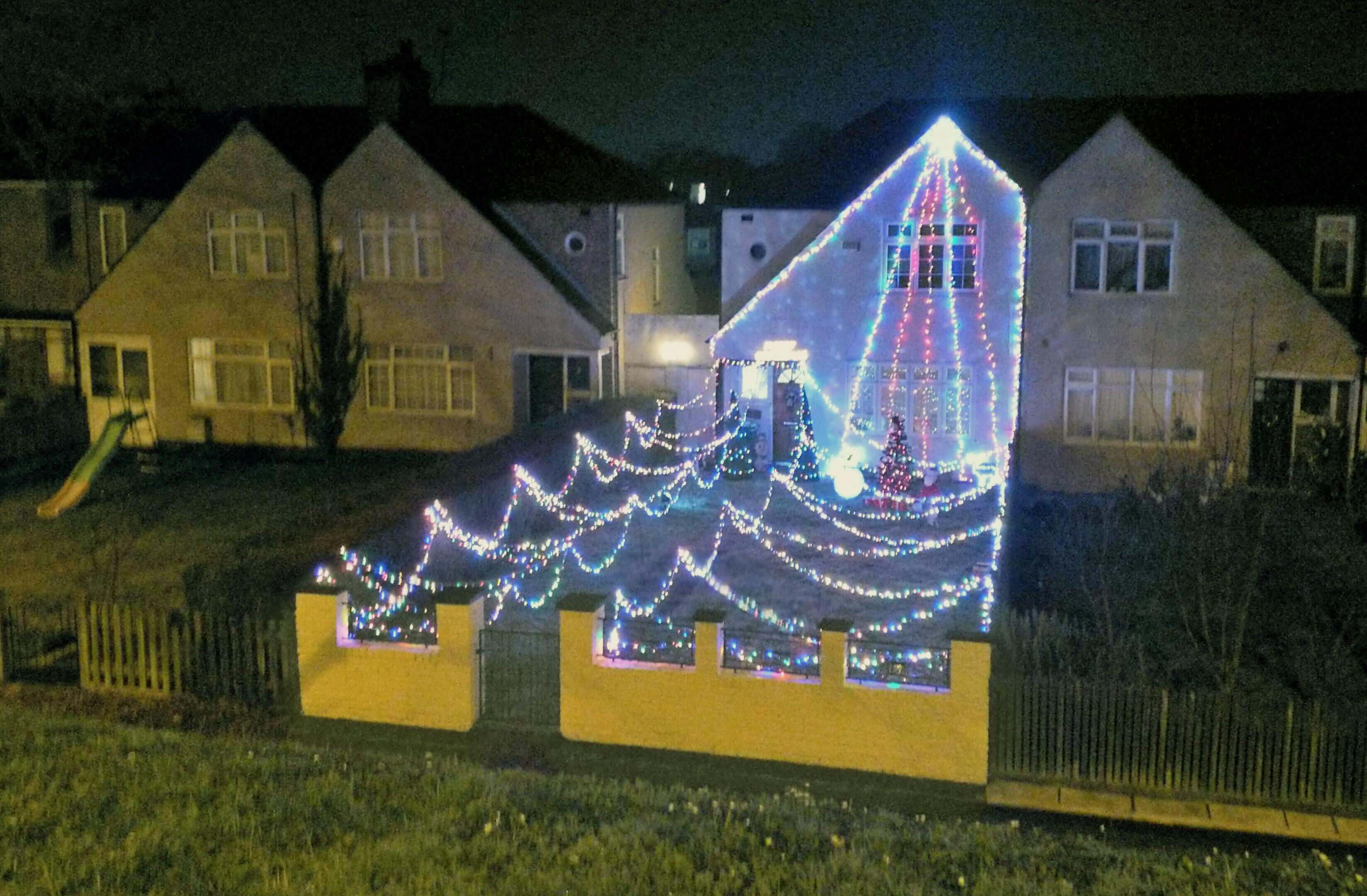 Barnet Christmas House